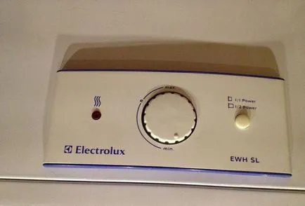 Privire de ansamblu încălzitor electrolux EWH 50 sl