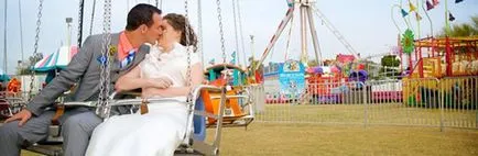 Ярки сватбени снимки в увеселителен парк