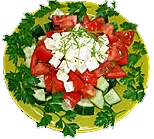 Salata cu branza feta, castraveti si rosii