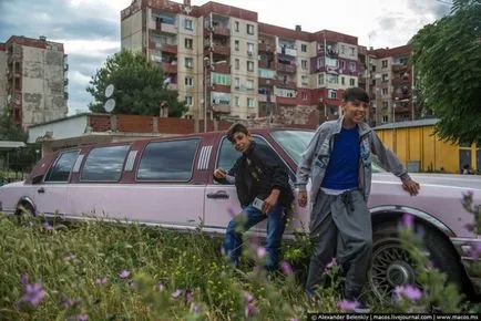 Шокиращи бизнес като ромите в България да си трафика на деца