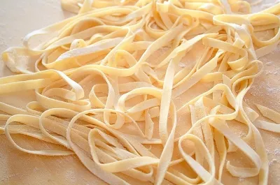 Начини за намаляване на домашно приготвени спагети