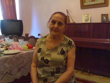 В живота на обикновените хора в трудна Карабах