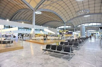 Aeroportul din Alicante cum pentru a obține informații pentru turiști