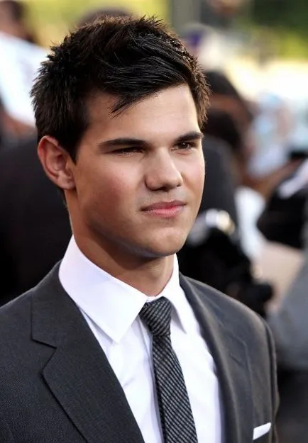 Actorul Taylor Lautner și fotografia lui tunsoare elegant, tunsori si coafuri foto