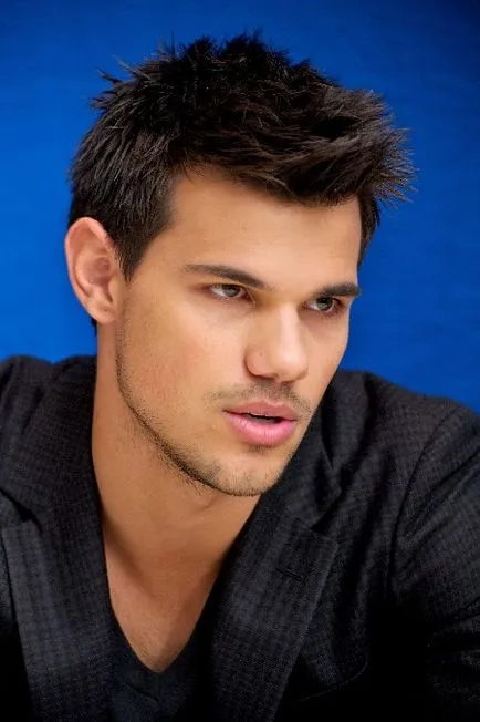 Actorul Taylor Lautner și fotografia lui tunsoare elegant, tunsori si coafuri foto