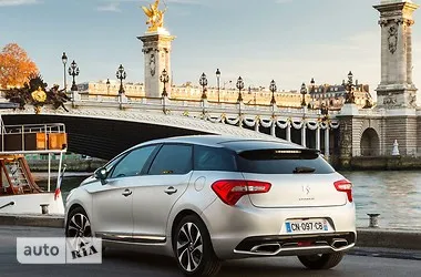 11 értékelés a Citroen DS5 tulajdonosok előnyeiről és hátrányairól citroen DS5