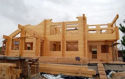 Készült házak gerendák „építész”