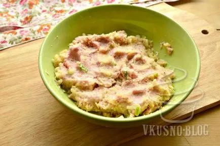 Házi galuska sertés és burgonyával - recept fotókkal