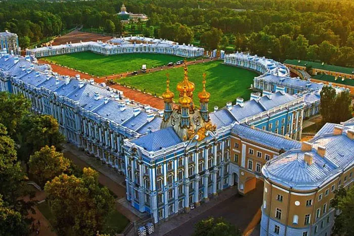 Catherine Palace in Pușkin (Tsarskoye Selo)