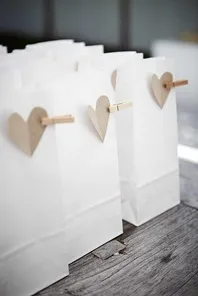 Ideea de clothespins decor nunta