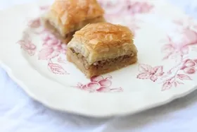 Cum de a găti Baklava turcesc acasă - reteta cu fotografii