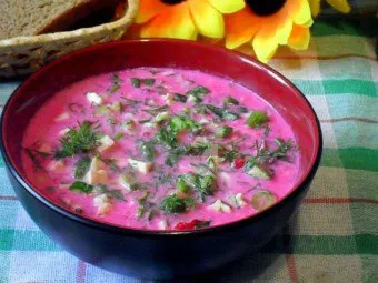 Hogyan kell elkészíteni a bolgár és litván hideg leves joghurt uborkával és más receptek