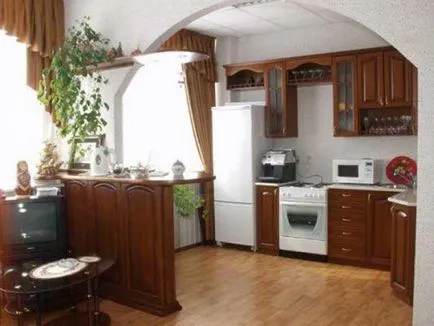 Арх между хола и кухнята необичайни и редки форма, украса, фото