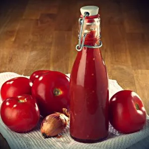 Ketchup proprietăți utile și periculoase, produse alimentare și de sănătate