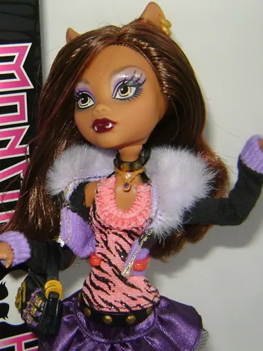 Klodin Vulf babát Monster High jellegű fotó és életrajz