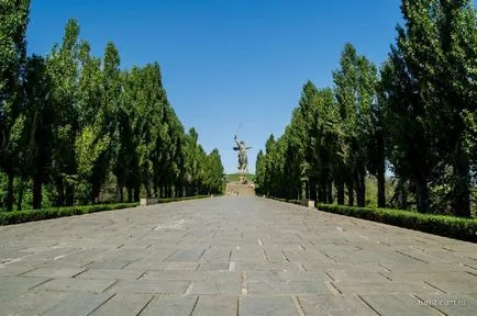 Мамаев курган Родината-майка зове, вечния огън, Волгоград