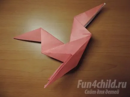 Origami rooster - un simbol al 2017 Cockerel cu mâinile