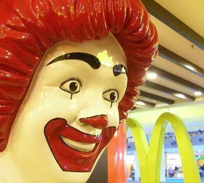 Munca la McDonald