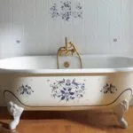 A mérete egy szabványos fürdő, ülj-le, szögletes, vas, acél, akril