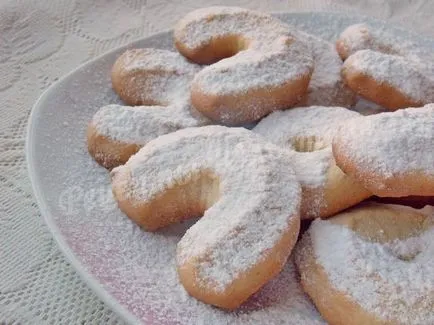 Reteta shortbread de casă printr-o mașină de tocat carne