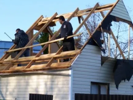 Реконструкция на ваканционен дом видео инструкция за ремонт на стария покрив с ръцете си, строителство,