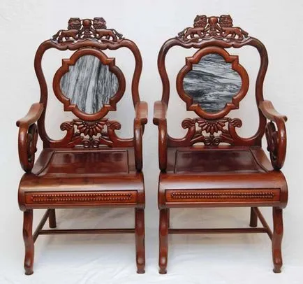 Faragott székek, ornamentum