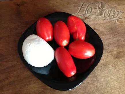 Caprese saláta recept mozzarellával és pesto, hozoboz - ismerjük mind az étel