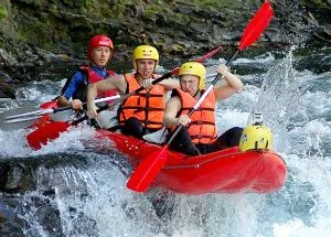 River rafting, caiac și catamaranul haine, posesia de o vâslă, comportamentul pe apă, videoclipul