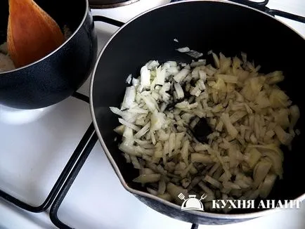 Sos de pasta de tomate