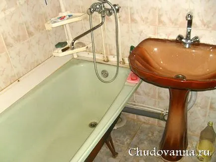 Бюджет ремонтирана баня в частна къща на своя проект, чудо баня