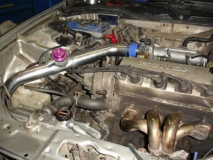 Instalarea turbinelor la honda civic cu mâinile lor