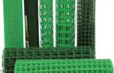 Tipuri de garduri din plastic, garduri de construcție de panouri din plastic cu propriile lor mâini