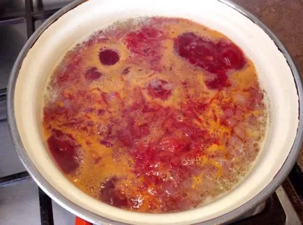 Leves cékla, ecetes paradicsom -, hogyan kell főzni levest, egy lépésről lépésre recept fotók