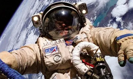 Какво ще се случи с един астронавт без скафандър - статия