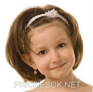 Copii Coafuri pentru fete la bal la grădiniță, fotografie