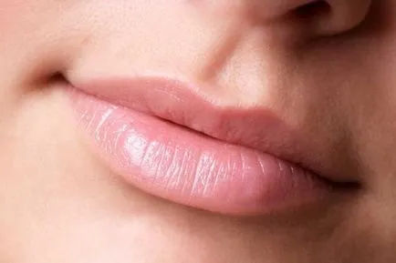 Herpes az ajkak, hidrogén-peroxidos kezeléssel lehetővé kauterizálására
