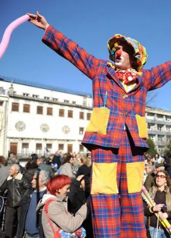 Cum să-și petreacă tradiția de carnaval, poveste de vacanță