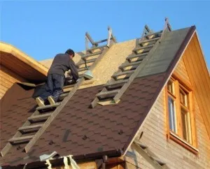 Hogyan javítani a tetőt egy lakóépület fő eszköz a megfelelő tervezés,