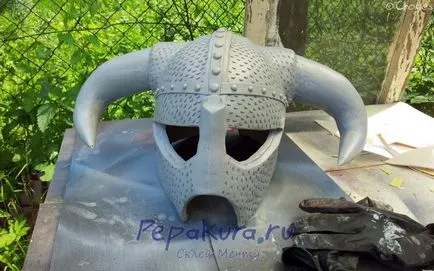 Hogyan készítsünk saját kezét Dragonborn sisak, pepakura