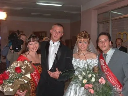 House 2 esküvő Aleksandra Titova és Olga Kravchenko - július 17, 2004