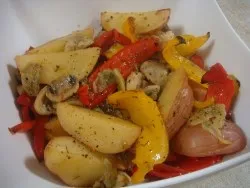 Картофи със зеленчуци в multivarka