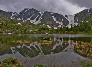 Karakol tó - gyöngyszeme Altáj-hegység