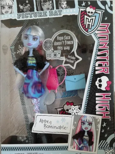 Doll Аби bomineybl на Monster Висока преглед кукли