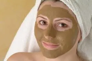 Маска за лице от мая - ефективен начин за създаване на красива кожа