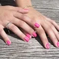 Fashion Nails hogyan hosszabbíthatják rövid körmök