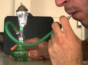 Mini shisha Cum se folosește și cât de mult este un pic narghilele