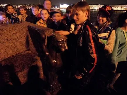 Night Sofia къде да отида и какво да се види уеб журналист