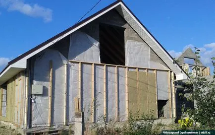 Bélés a falak, a ház könnyű összesített beton blokkok