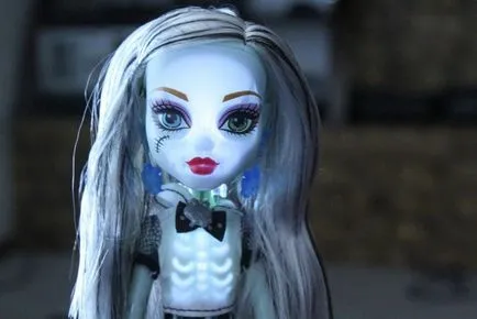 Frenki Shteyn de la Monster High (biografie, păpuși foto)