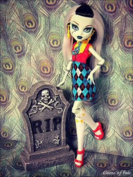 Frenki Shteyn de la Monster High (biografie, păpuși foto)